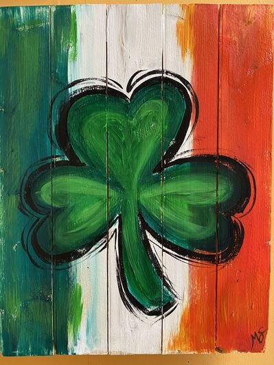 Melissa-rustic-Shamrock-on-Pallet