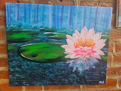 Solo waterlily